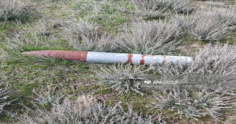Salyanda su kanalının sahilində partlamamış mərmi aşkarlanıb
