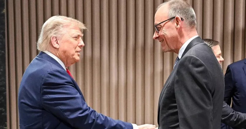 Мерц спародировал Трампа во время своего выступления ВИДЕО