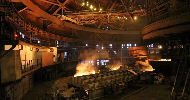 Крупнейший металлургический комбинат Украины приостанавливает работу