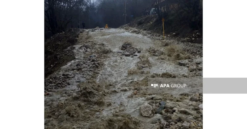 Восстановлено движение автотранспорта в Хыналыг