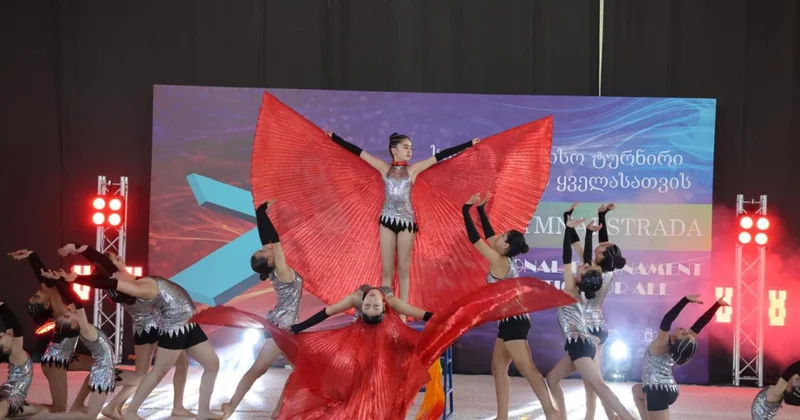 Gürcüstanda yaşayan soydaşlarımız Tbilisidə keçirilən festivalda uğur qazanıblar