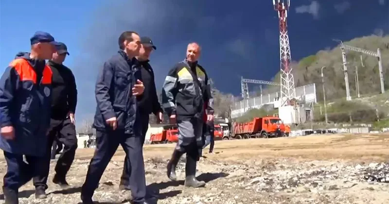 Жителям Туапсе рекомендовано использовать респираторы на улице
