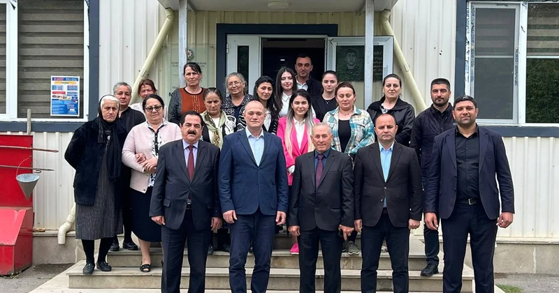 Deputat məktəbdə gördüklərindən danışdı: “Müəllimlər narazıdır” FOTOLAR