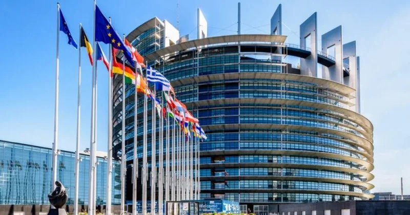 Европарламент предлагает увеличить долгосрочный бюджет ЕС до 2 трлн евро