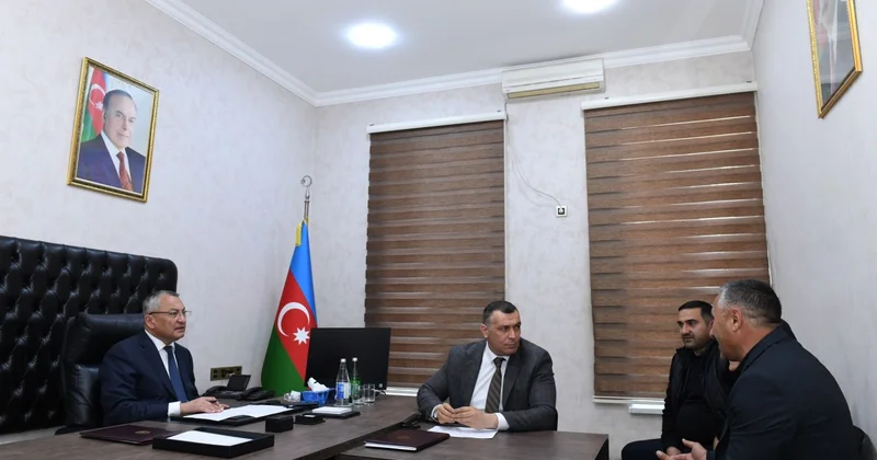 Rövşən Rzayev növbəti vətəndaş qəbulu keçirdi FOTOLAR