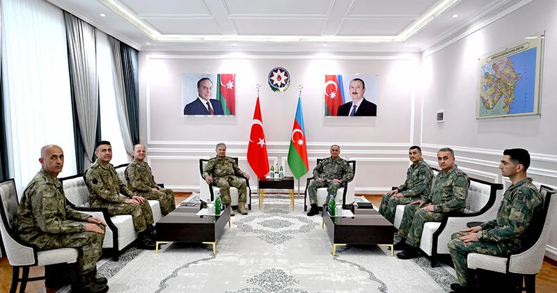 Hikmət Mirzəyev türk həmkarı ilə görüşdü