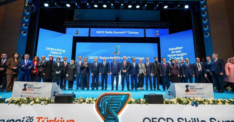 Türkiyədə “Nəsillərarası istedadın üzə çıxarılması” mövzusunda Bacarıqlar Sammiti keçirilir
