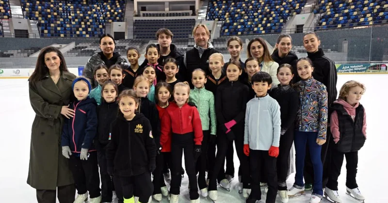 Fiqurlu konkisürmə üzrə dördqat Olimpiya mükafatçısı yenidən Bakıya gəlib