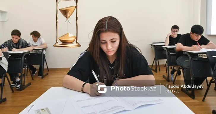 ГЭЦ добавит 15 минут к выпускному экзамену по иностранным языкам: насколько это поможет абитуриентам