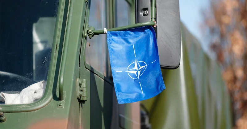 НАТО может отказаться от ежегодных саммитов