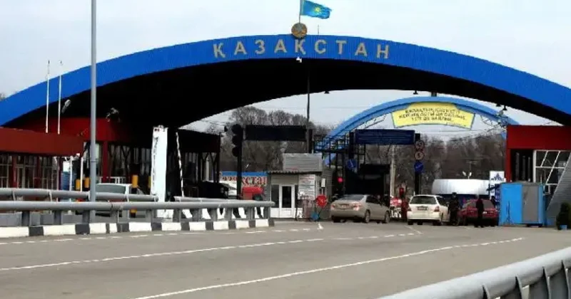 Qazaxıstanda sərhəddən keçmək proseduru 4 saatdan 30 dəqiqəyə enəcək
