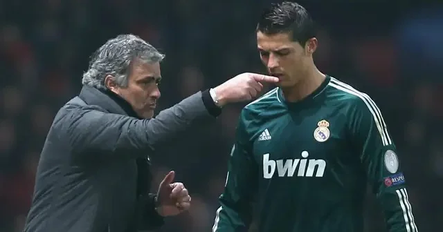 Mourinyo Real a qayıdır