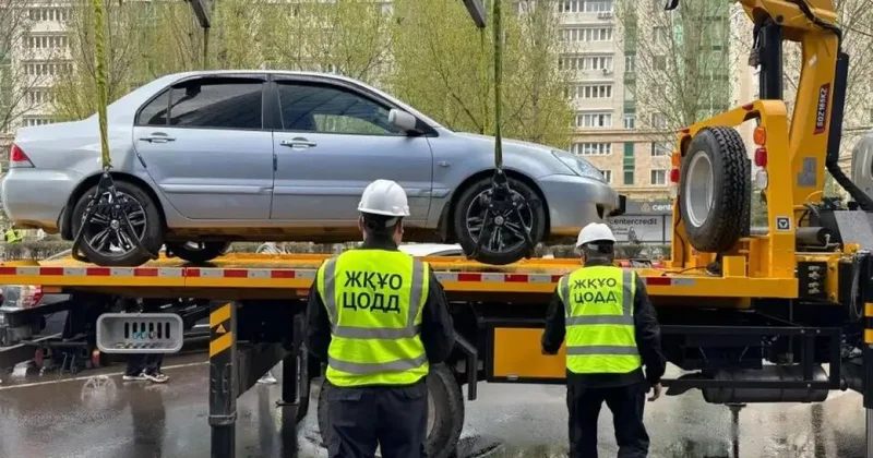 В столице Казахстана начали использовать платную эвакуацию машин