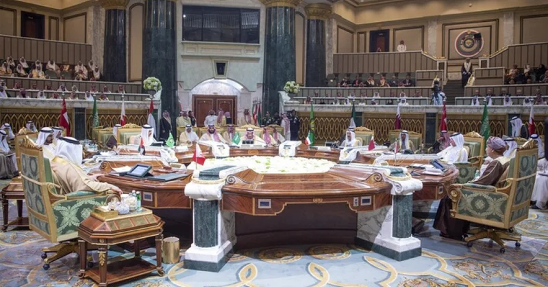Körfəz ölkələrinin liderləri Ciddədə regional gərginliyi müzakirə edəcəklər