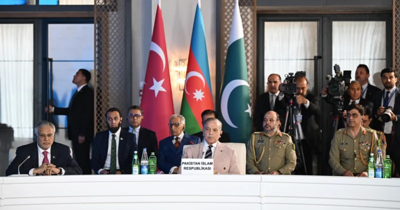 Pakistanın baş naziri: Azərbaycan bu gün beynəlxalq müstəvidə güclü mövqeyə malikdir