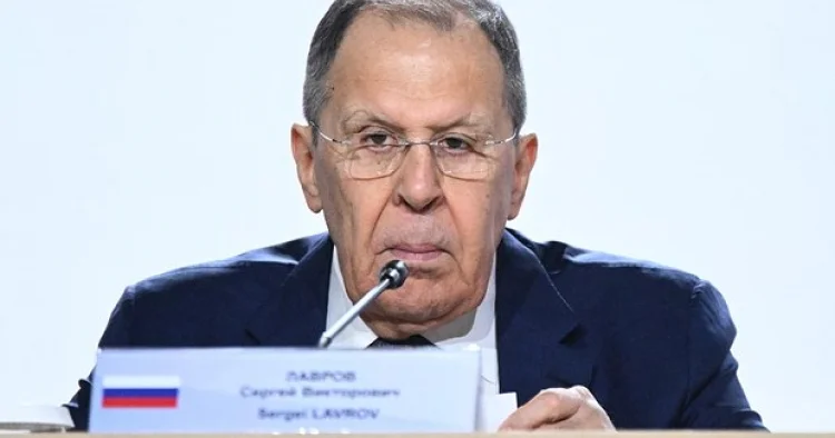 Lavrov: “Ukraynanı NATO ya çəkmək xətti münaqişənin tətikçisi oldu”