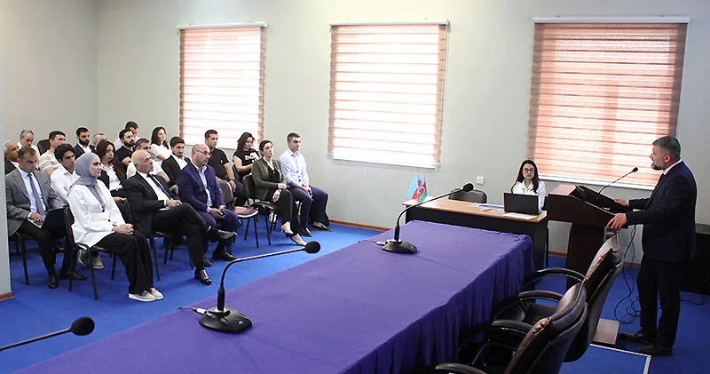 Klublara lisenziyalar təqdim olundu