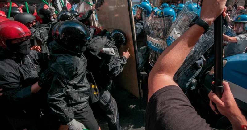 Рим не признает граждан объектив