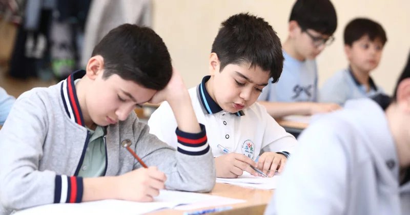 Lisey qəbulunda dəyişiklik: aylarla hazırlaşan uşaqlar və xərc çəkən valideynlər nə etsin?