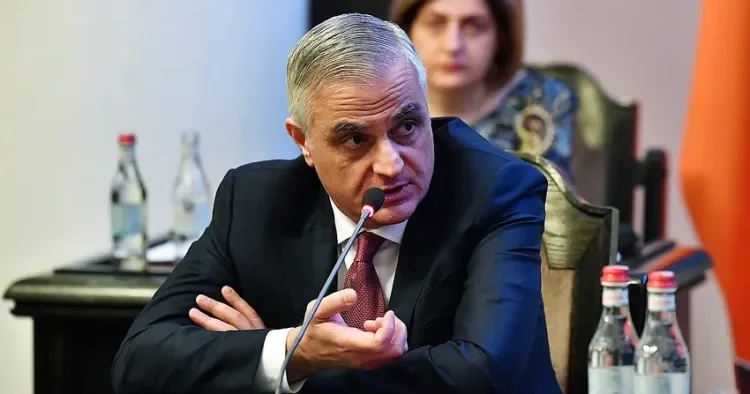 İrəvan və Bakı sərhədlərin delimitasiyası məsələsi üzrə dialoqu davam etdirir