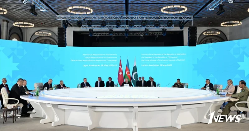 В Лачине состоялся Саммит Президента Азербайджана, Президента Турции и премьер министра Пакистана ФОТО