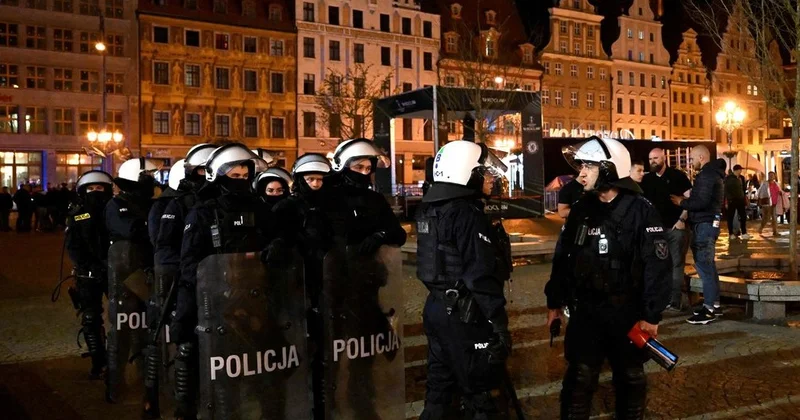“Betis” və “Çelsi” azarkeşləri arasında münaqişə baş verib