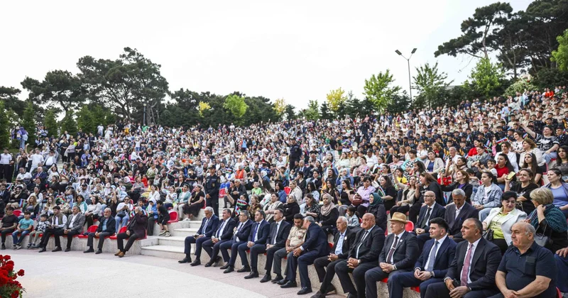 Xətaidə 28 may Müstəqillik Günü nə həsr edilmiş bayram konserti VİDEO
