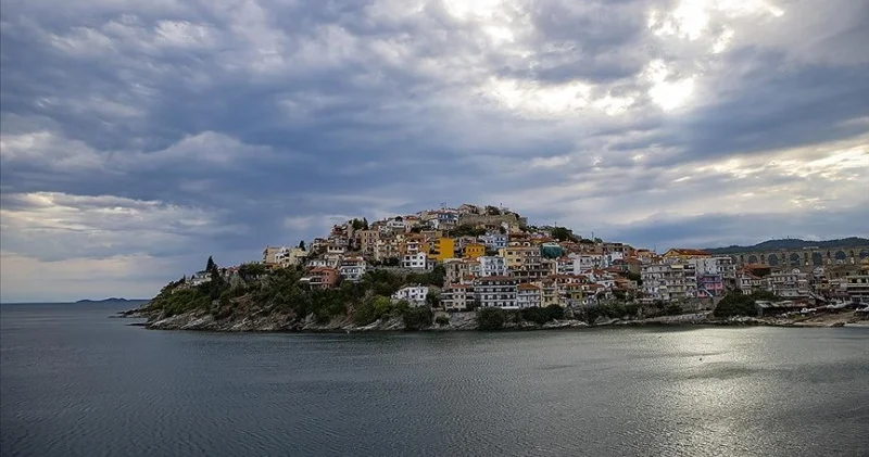 Yunanıstan turizm mövsümünə əskiklərlə daxil olur
