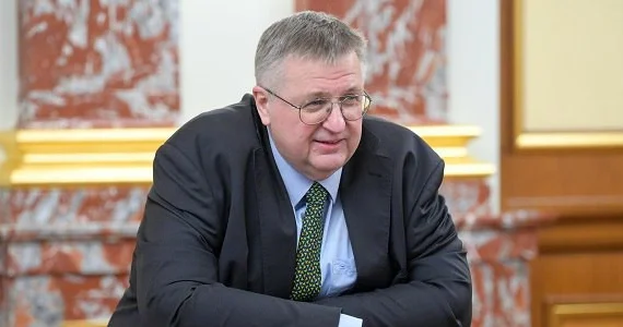 Россия хотела бы расширения ЕАЭС прежде всего на те страны, из которых поступает наибольшее число мигрантов Оверчук