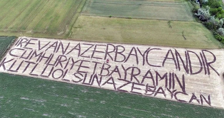 Türk fermer tarlaya “İrəvan Azərbaycandır” yazdı