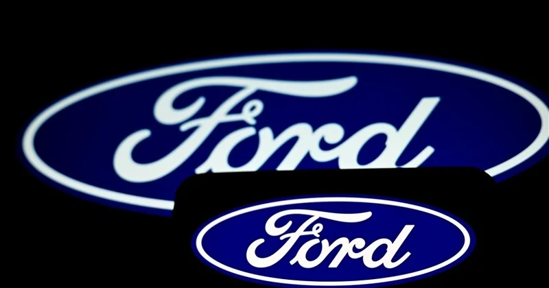 Ford təxminən 1,1 milyon avtomobili geri çağırır