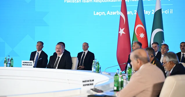 “Bəxtimiz gətirib ki, belə qardaşlarımız var” Şahbaz Şərif