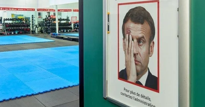 Makronu arvadına görə ölkəsində belə biabır etdilər FOTO