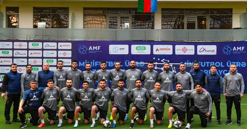 Dünya çempionu olan minifutbol millimiz Avropa Çempionatındə mübarizəyə başlayır in İCMALI