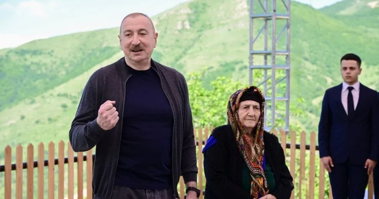 Müharibələr yan yörəmizi əhatə edib, hərə deyir ki, mən qalibəm Dövlət başçısı