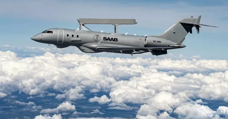 Канада выбрала военные самолеты шведского Saab