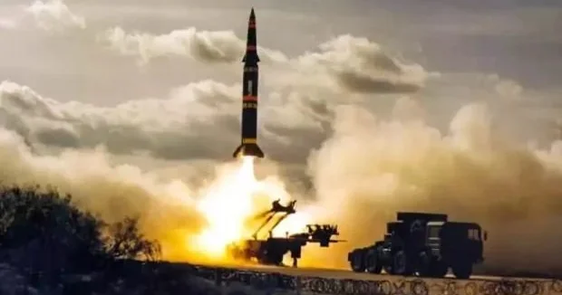 Rusiya Ukraynanı od çənbərinə aldı: Xəncər raketi və 147 dronla dəhşətli hücum!