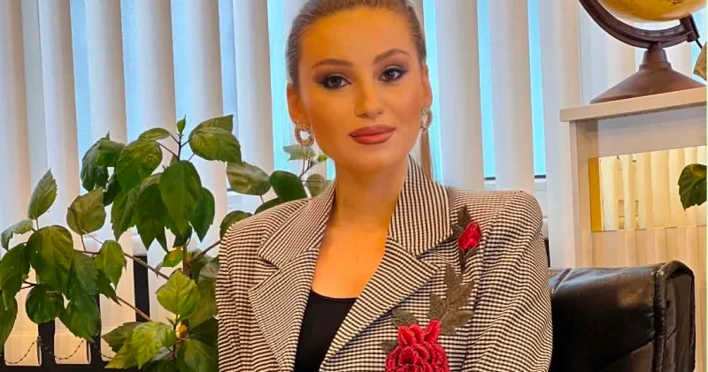 Erməni jurnalist azərbaycanlıları təbrik etdi