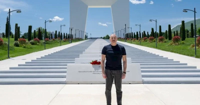 Prezident Xankəndidə Zəfər parkında Fotolar