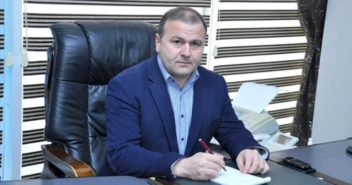 Qürbətdəki bayramın mübarək, Ana!