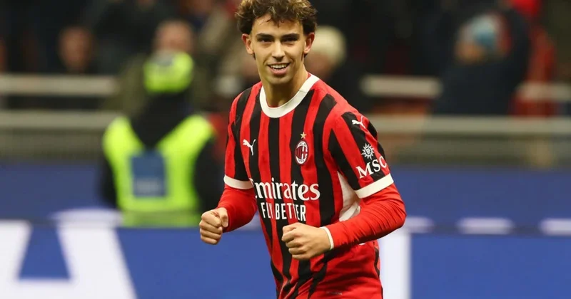 Portuqaliya millisinin hücumçusu Milan ı tərk etdi