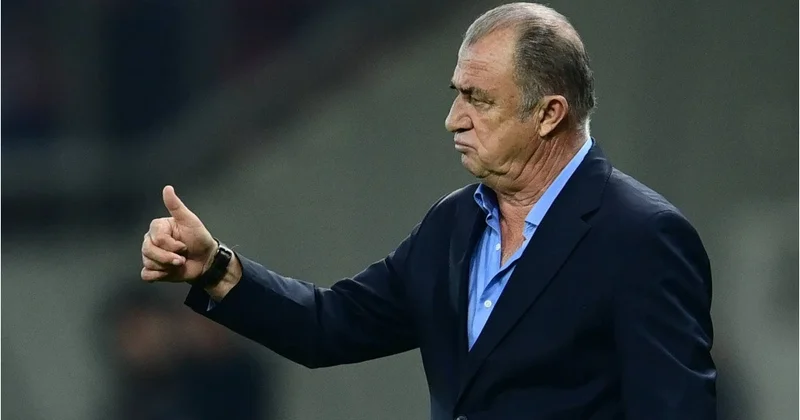 Fatih Terim Fiorentina əfsanələri sırasında