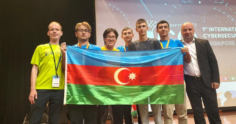 Məktəblilərimiz Olimpiadada yüksək nəticə göstərdilər Fotolar