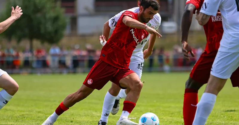 Mahir “Kayzerslautern” karyerasına qolla başladı