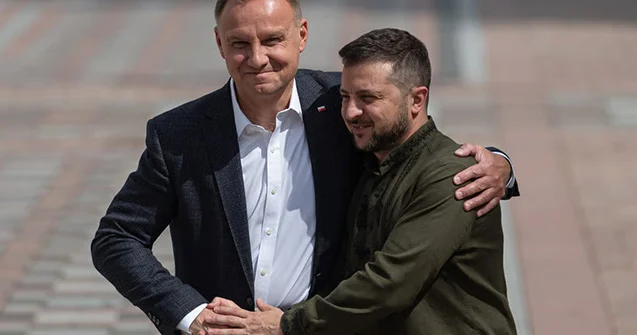 Zelenski onu ordenlə təltif etdi