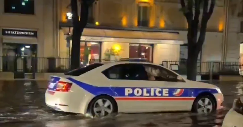 Fransanı su basdı, polislər Titanik musiqisi ilə küçələrdə gəzdi VİDEO