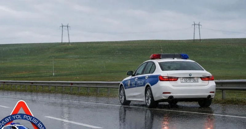 Ağdərədə mikroavtobusla minik avtomobili toqquşub, xeyli sayda yaralı var