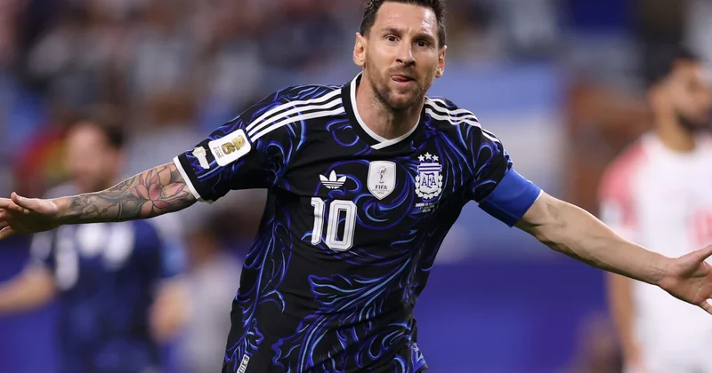 Messi canlı olaraq in gözü ilə: Argentina İordaniya matçından REPORTAJ