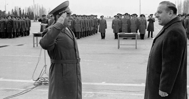 Arif Heydərov Ömrün 7 anı...