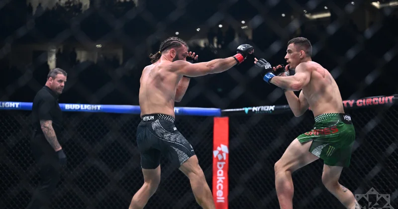 UFC: Рафаэль Физиев победил в главном бою турнира